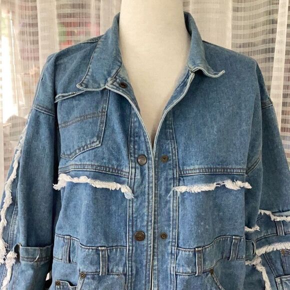 Vintage Please Thank You Distressed Jean Denim Jacket Medium - Picture 4 of 7